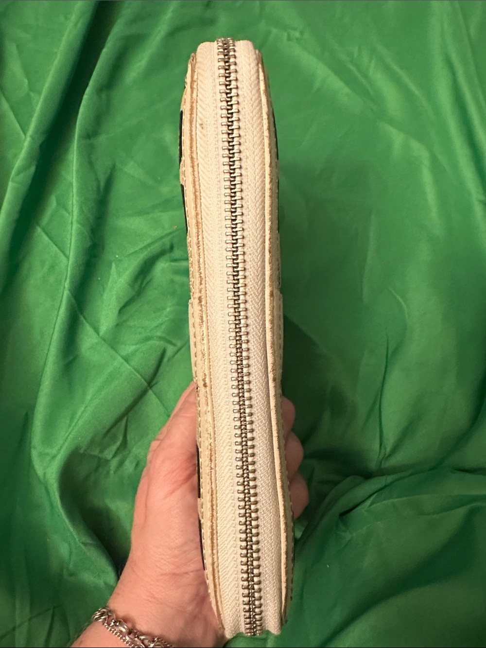 Coach Brown and Cream Signature Zip Wallet vintage w/ micro mini white metal tag - Picture 10 of 16